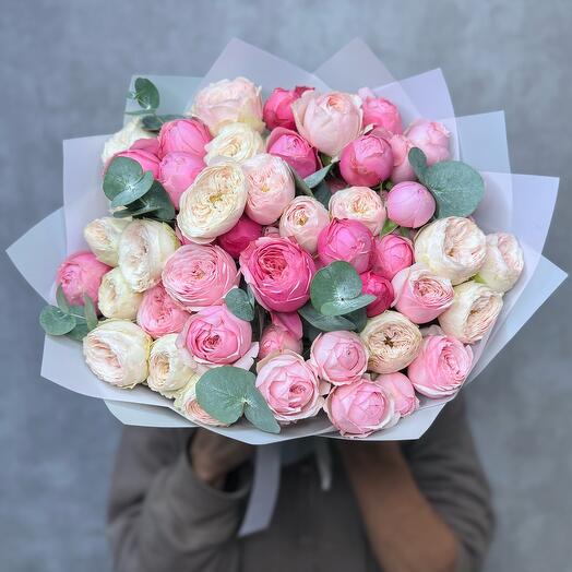Пионовидные кустовые Розы сочный микс с эвкалиптом 🩷🤍💕для любимой ♥️. Букет роз на День рождение ♥️🩷