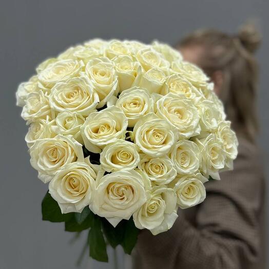 35 ароматных роз Аваланж