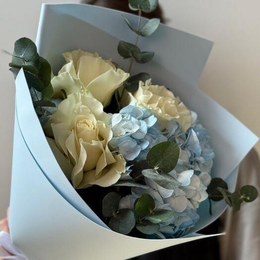 Букет-комплимент в голубом цвете💙