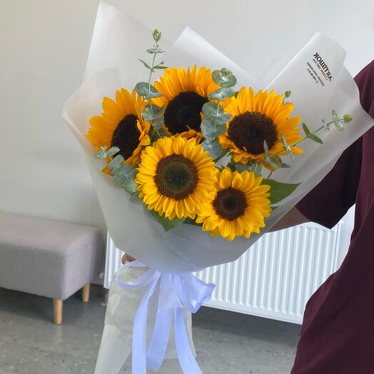 Букет подсолнухов 🌻
