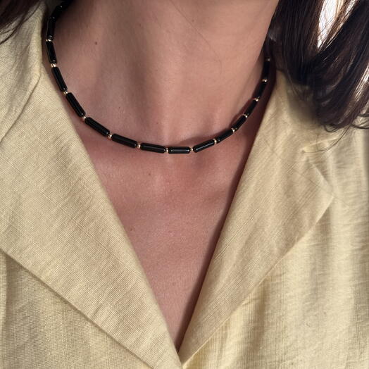 Collar, gargantilla de perlas