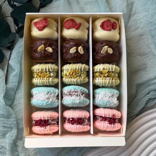 Набор ассорти макаронс 15 штук