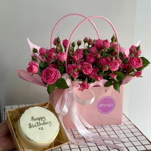 Комбо сумочка кустовых роз Сафи и бенто тортик happy birthday