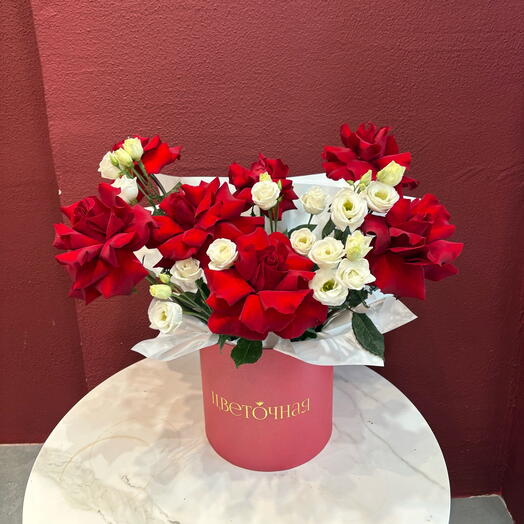 Цветы в коробке