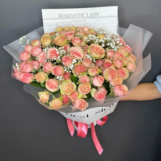 Букет кустовых роз «Romantic lady»