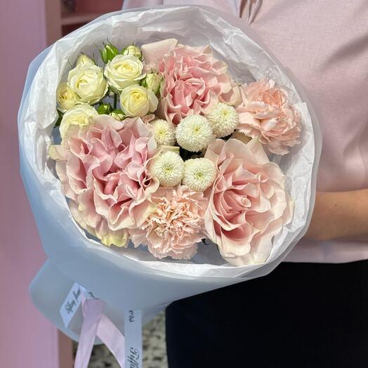 Букет от студии «TIFFANY» французские розы сборный