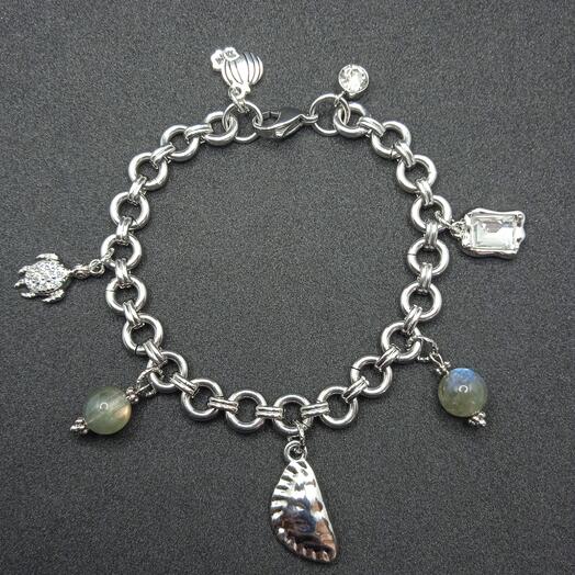 Браслет талисман "Вареник" из нержавеющей стали, с лабрадоритом и кубическими цирконами, на запястье 16.5 - 17.5 см