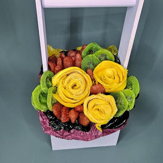 Съедобный букет с розами из манго