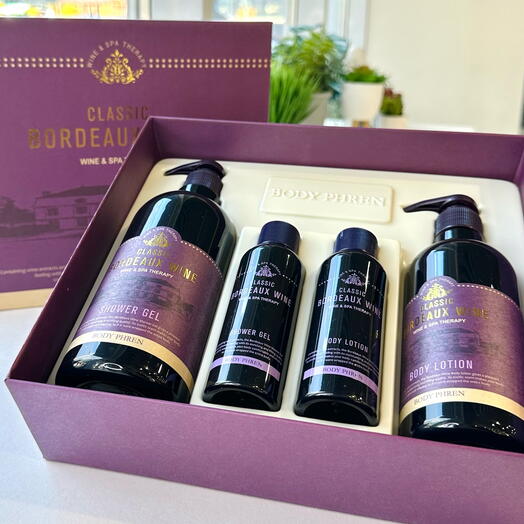 Подарочный уходовый набор для тела с вином Бордо Welcos Body Phren Classic Bordeaux Wine Body Set