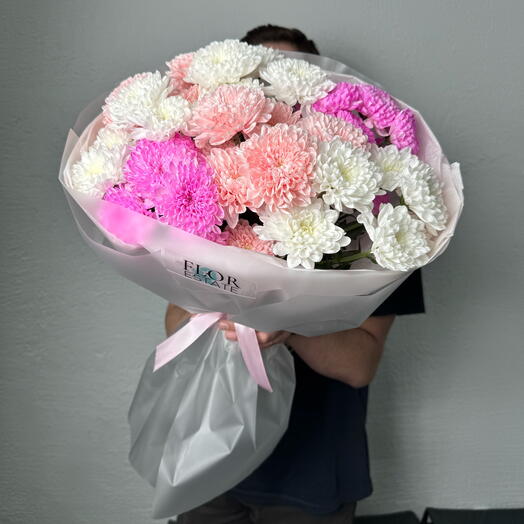 Букет из 7 разноцветных кустовых хризантем 🌸