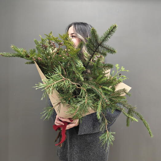 Букет зимний из ели, сосны и туи