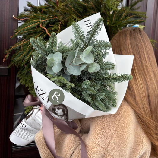 Веточки нобилиса и эвкалипта в вазу «Хвойный аромат»