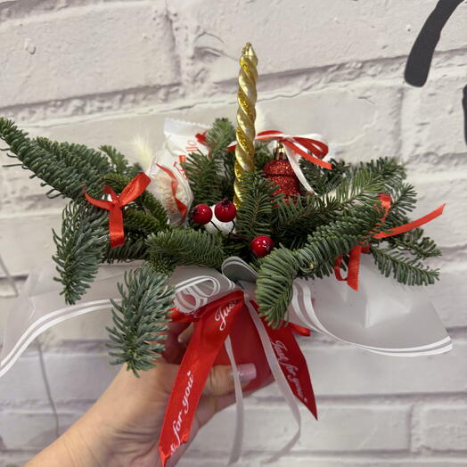 Ногодняя композиция со свечой