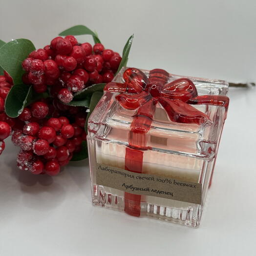Свеча «подарок»