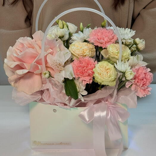 Цветы в коробке 7