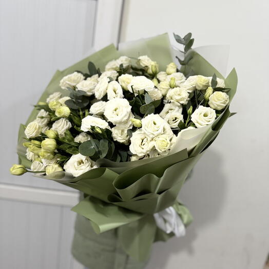 Эустома белая