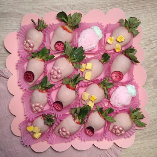 Клубника в шоколаде на 14 февраля для девушки