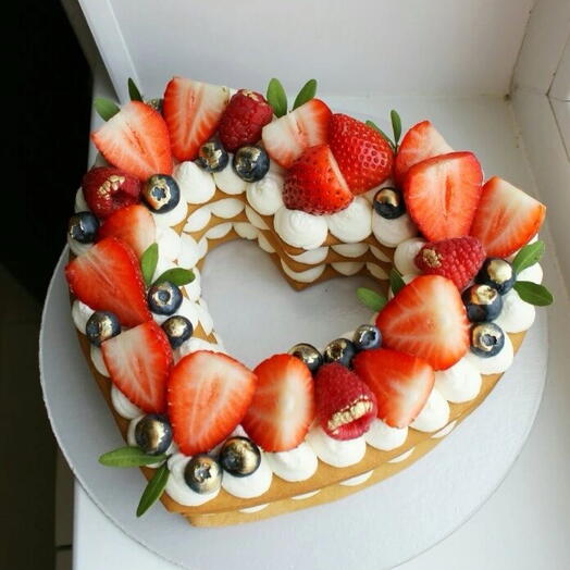 Pastel de miel "Corazón" para el 14 de febrero