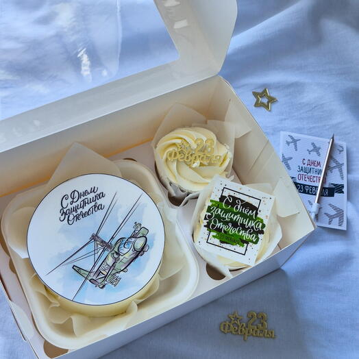 Бенто и капкейки к 23 февраля