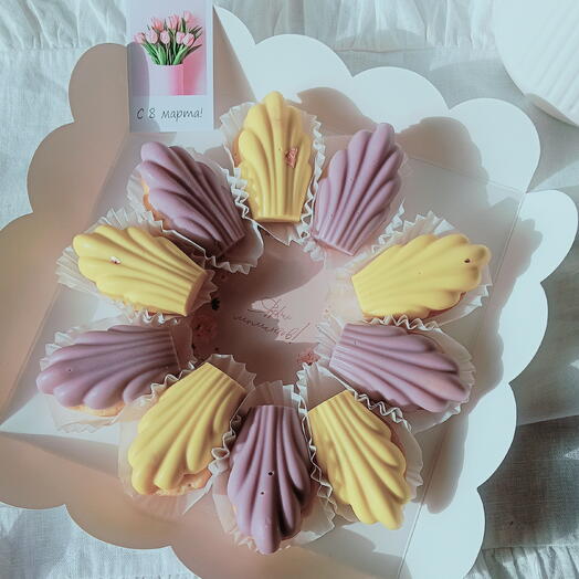 Мадлен на 8 Марта 10 шт