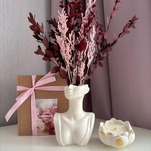 Ваза для сухоцветов,  свеча-лотос «Просекко и гуава»  и сухоцветы эвкалипт и лимониум