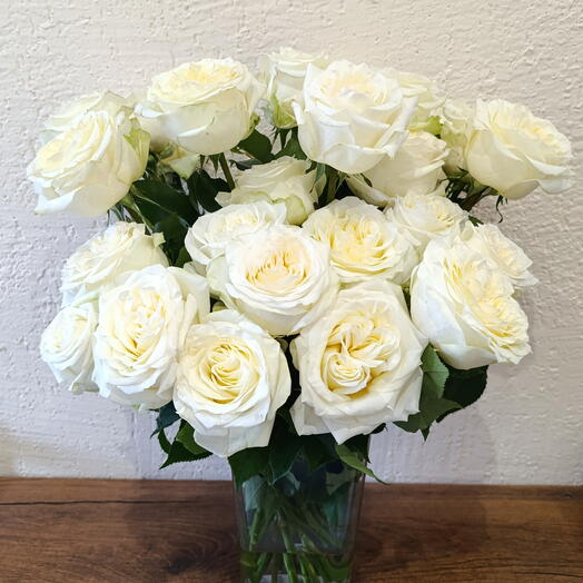 25 Белых роз