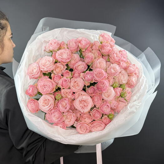 «Зефирная коллекция. 
Классика» — 25 кустовых пионовидных роз Мадам Бомбастик.Золотая середина роскоши
Доза дофамина
