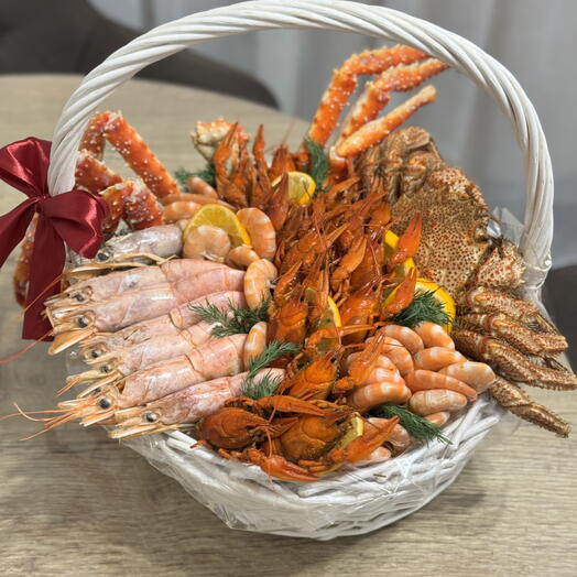 Корзина из морепродуктов для мужчин раки краб лангустины креветки клешни стригуна