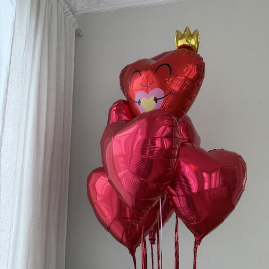 Связка сердец с короной