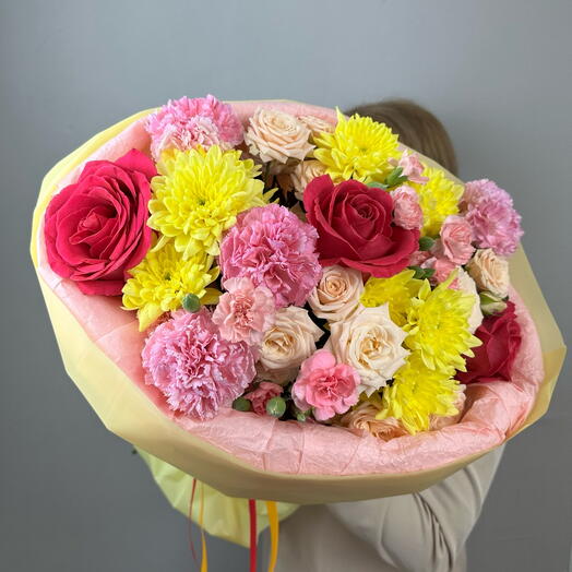 Дофаминовый букет из Розы, Хризантемы и Диантусов💞
