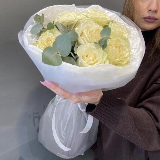 Букет из белых роз «Облачко»
