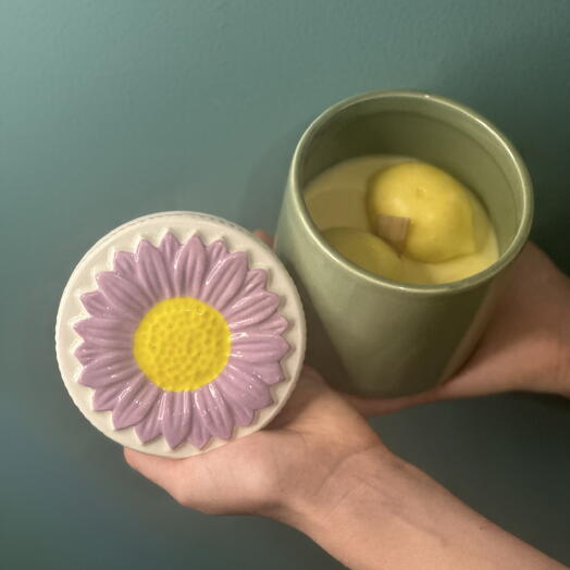 Свеча ручной работы с ароматом лимона в керамической банке🍋