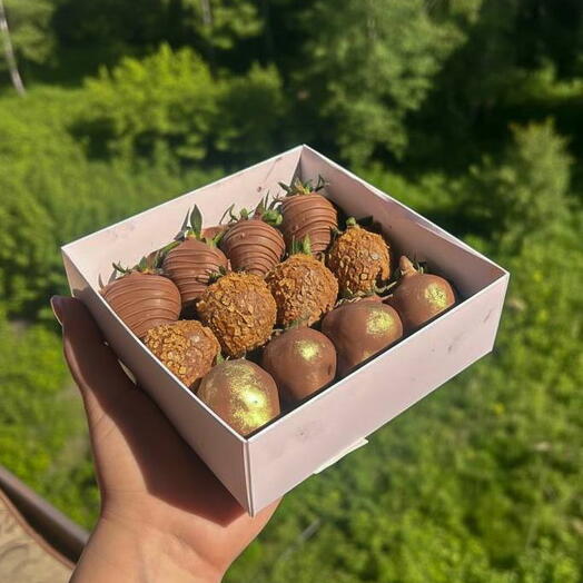 Клубника в шоколаде 9-12 шт