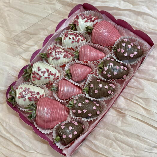 Клубника в шоколаде 15 штук
