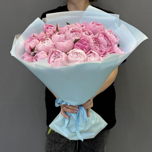 Пионы в голубом (25 шт)