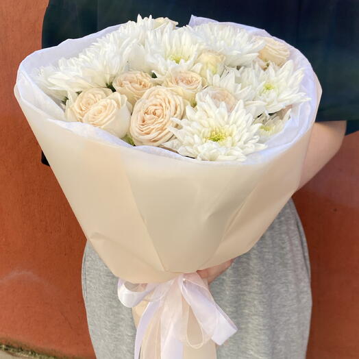 Букет с кустовой розой Софи 🌸