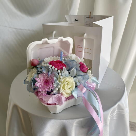 Бенто-композиция с гортензией 🌸