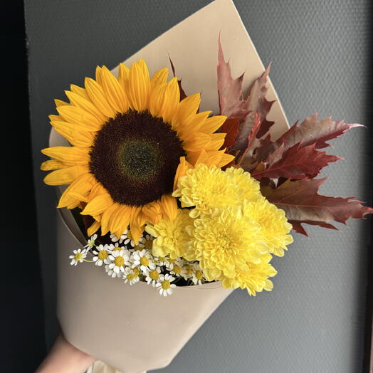 Букет-комплимент с подсолнухом🌸