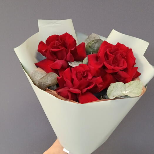 Букет из красных французских роз 🌹