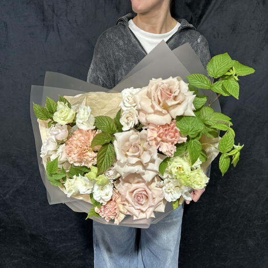 Весенний сборный букет