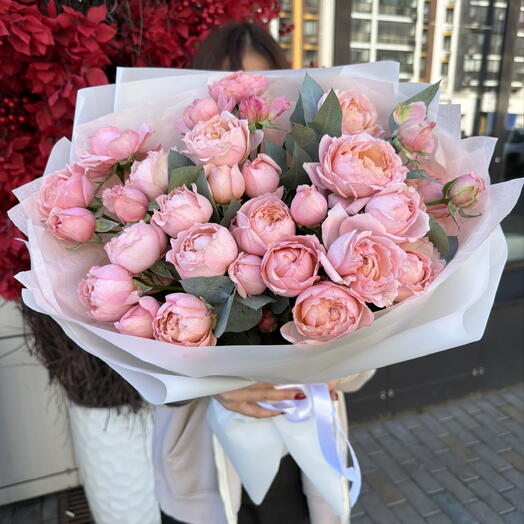 Букет с пионовидными кустовыми розами сорт Ждульетта 🎀