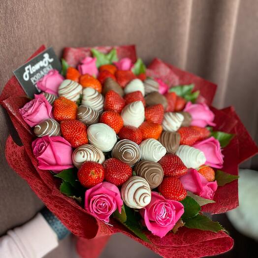 Strawberry bouquet "Delight»