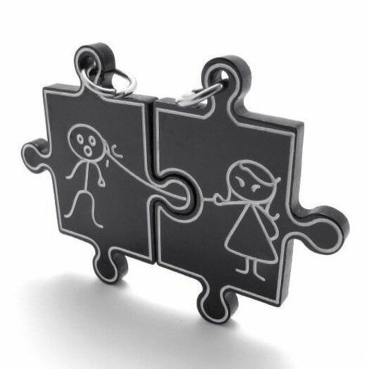 DC131 Парные кулоны пазлы "Женские хитрости"