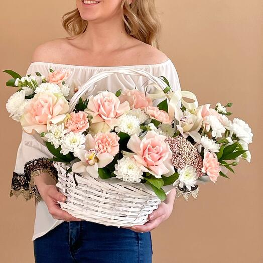 Basket with flowers