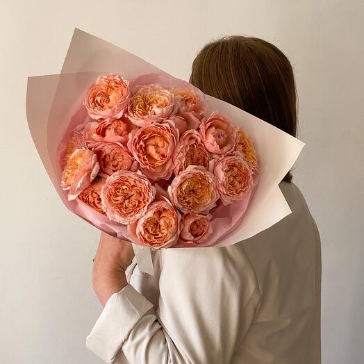 Ramo de rosas en forma de peonía Julieta Bouquet 234 Buket in Moscow