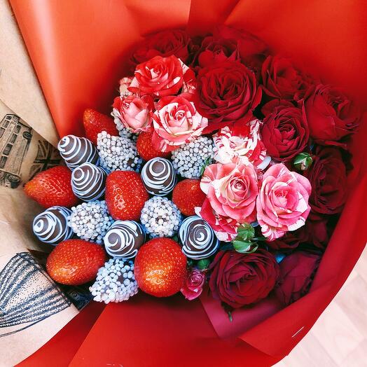 Bouquet of strawberries " Avangard "