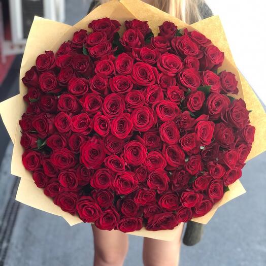 101 роза алая