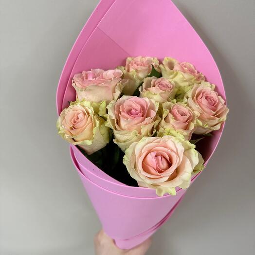 9 delicate roses
