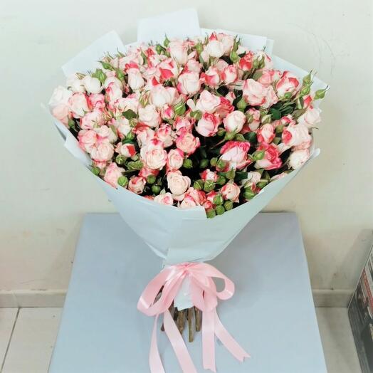 19 Double Shade Pink Spray Roses Bouquet