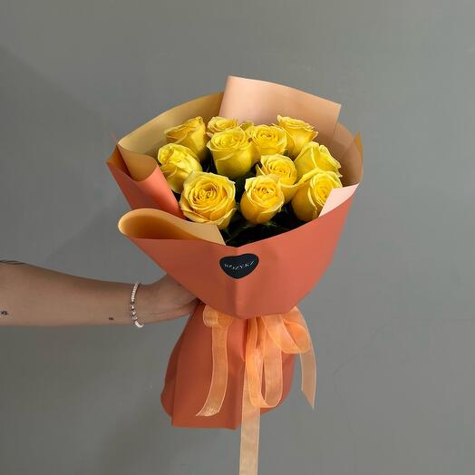 Букет из 11 желтых роз (6.65)